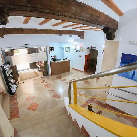 Hotel Baron Andilla Valdealgorfa ภายนอก รูปภาพ