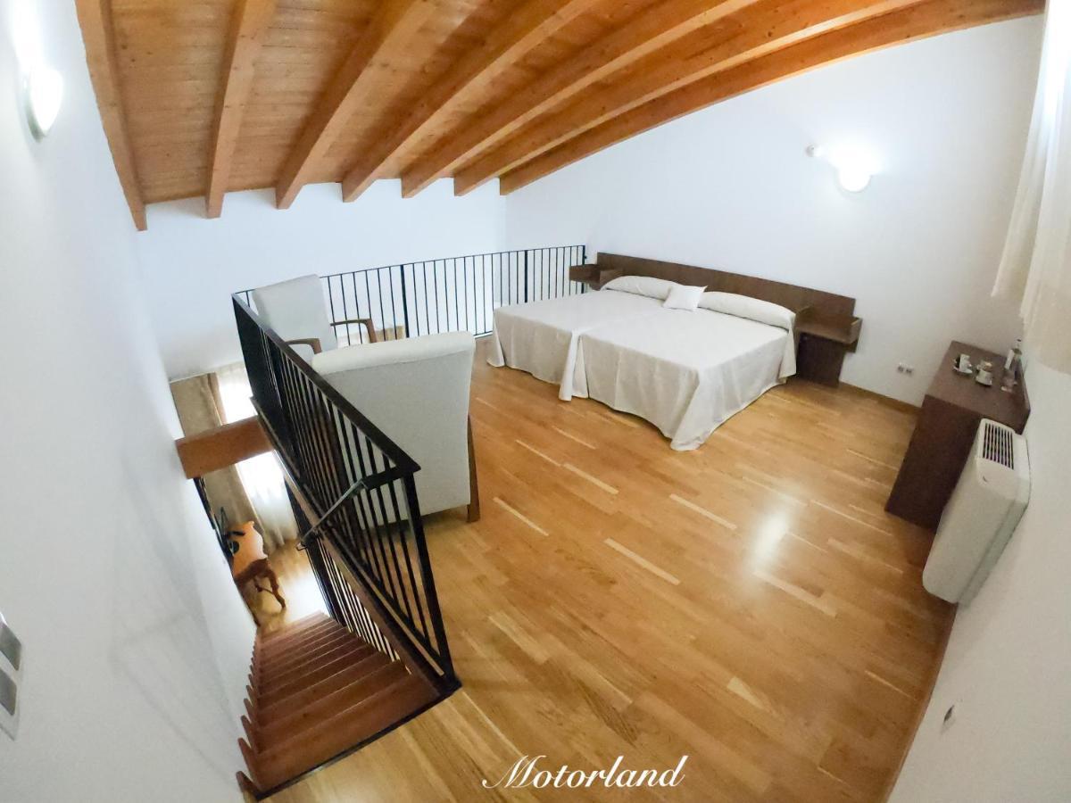 Hotel Baron Andilla Valdealgorfa ภายนอก รูปภาพ