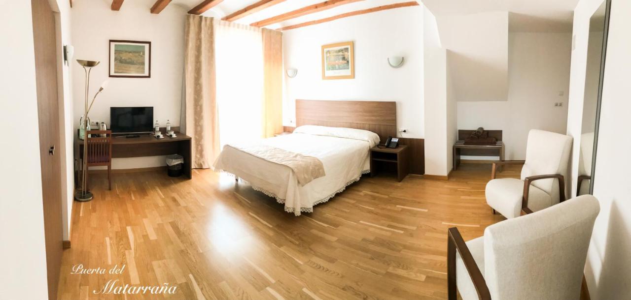 Hotel Baron Andilla Valdealgorfa ภายนอก รูปภาพ