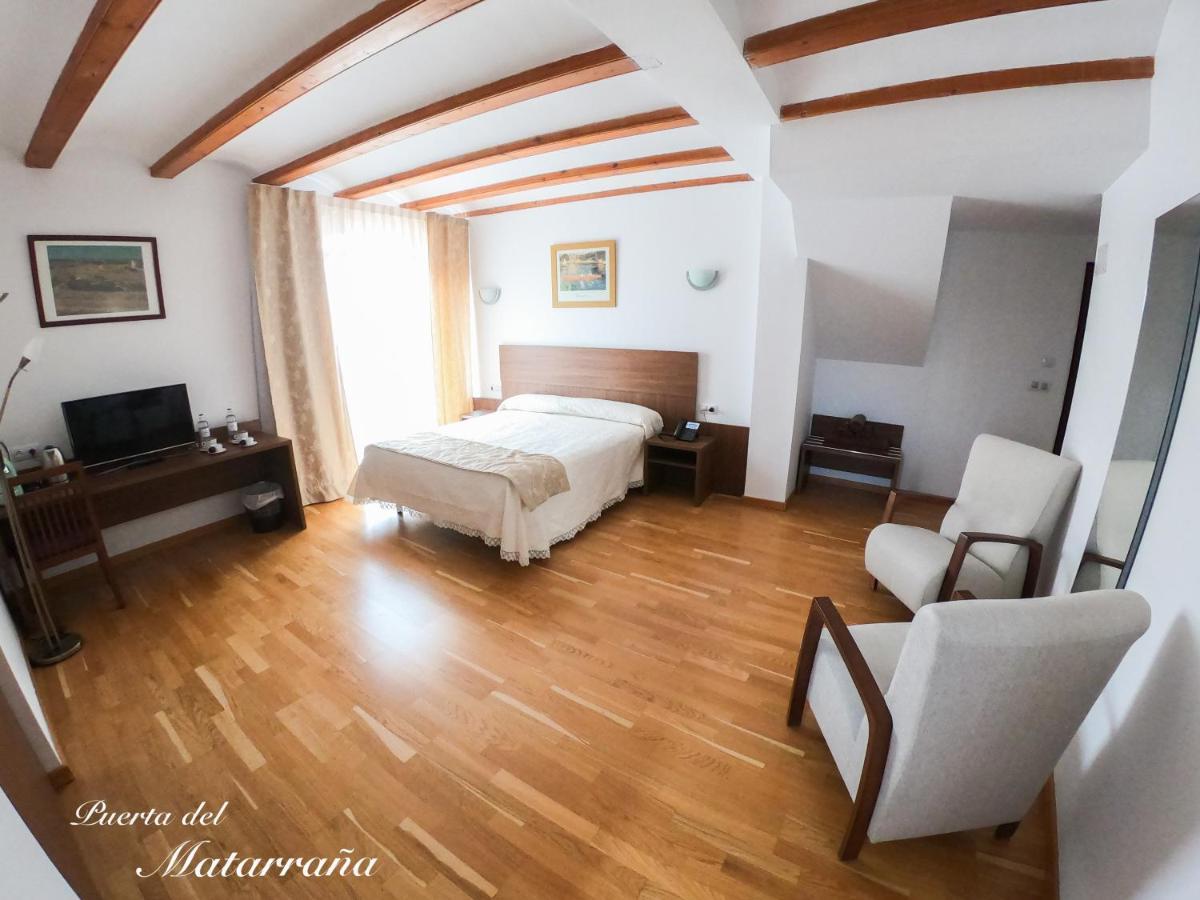 Hotel Baron Andilla Valdealgorfa ภายนอก รูปภาพ