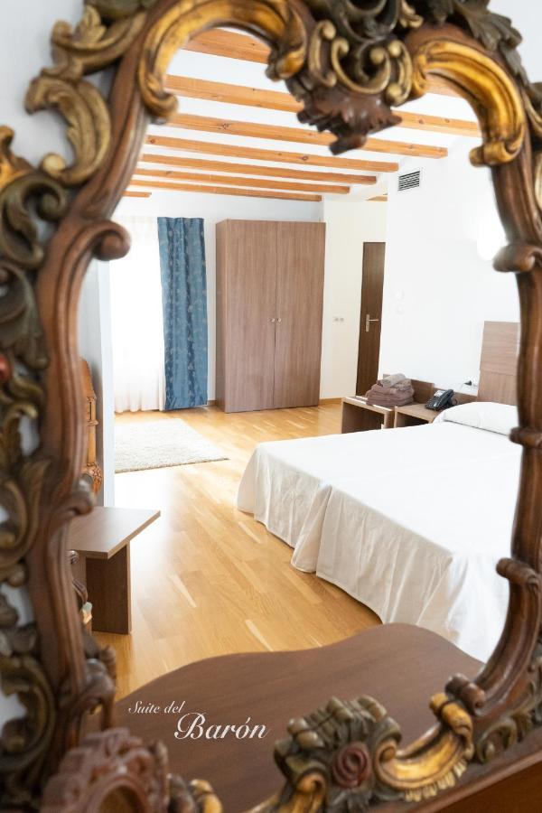 Hotel Baron Andilla Valdealgorfa ภายนอก รูปภาพ